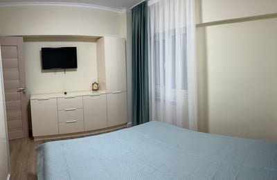 Rental of a comfortable 3-room apartment, 65 m², Tomis 2, Constanta, Romania